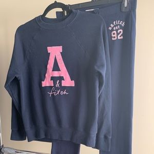 Abercrombie sweat suit